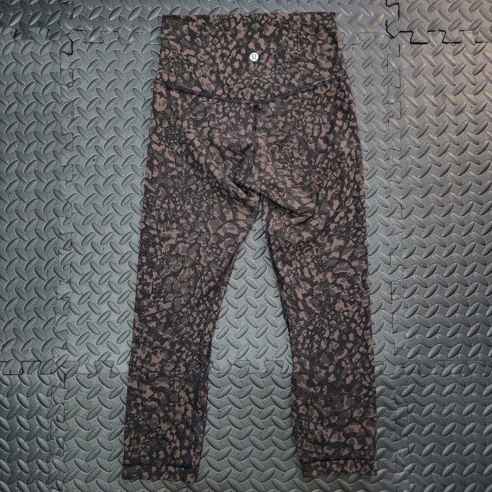 Lululemon High Rise Leggings Women's 4 Brown Black Abstract Camo Yoga Workout
